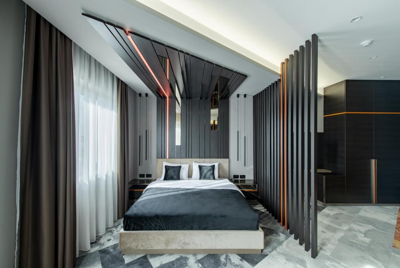 Hotel Zeneva Lux Κραγκούγιεβατς Εξωτερικό φωτογραφία