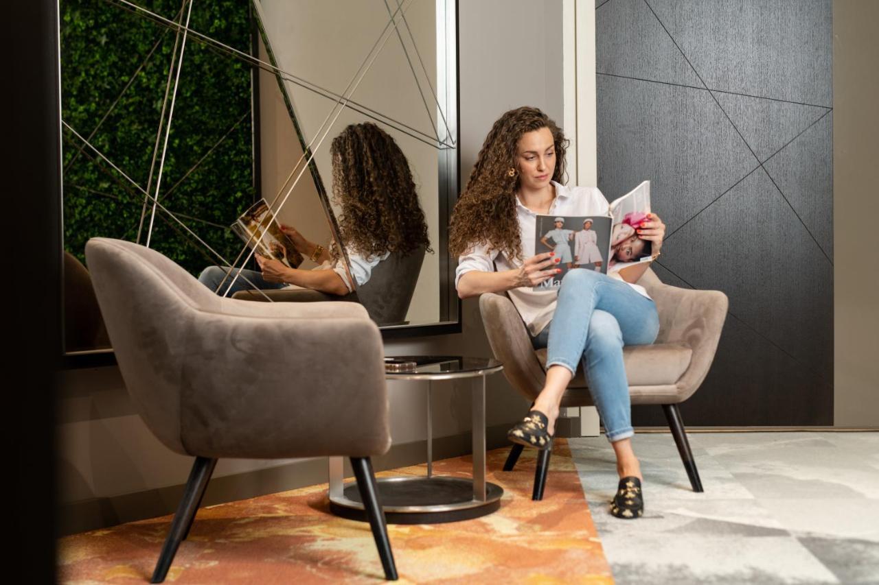 Hotel Zeneva Lux Κραγκούγιεβατς Εξωτερικό φωτογραφία
